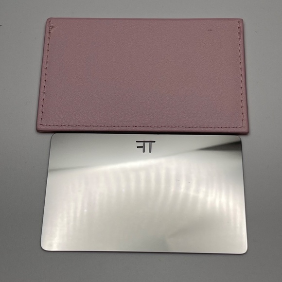 Tom Ford Embossed Faux Leather Card Holder with Removable Mirror - Pink - NWOT - Picture 4 of 4
